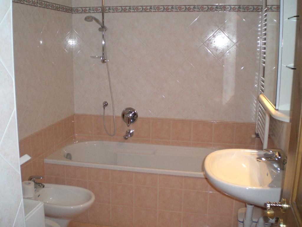 San Cristoforo Apartamento Canazei Quarto foto